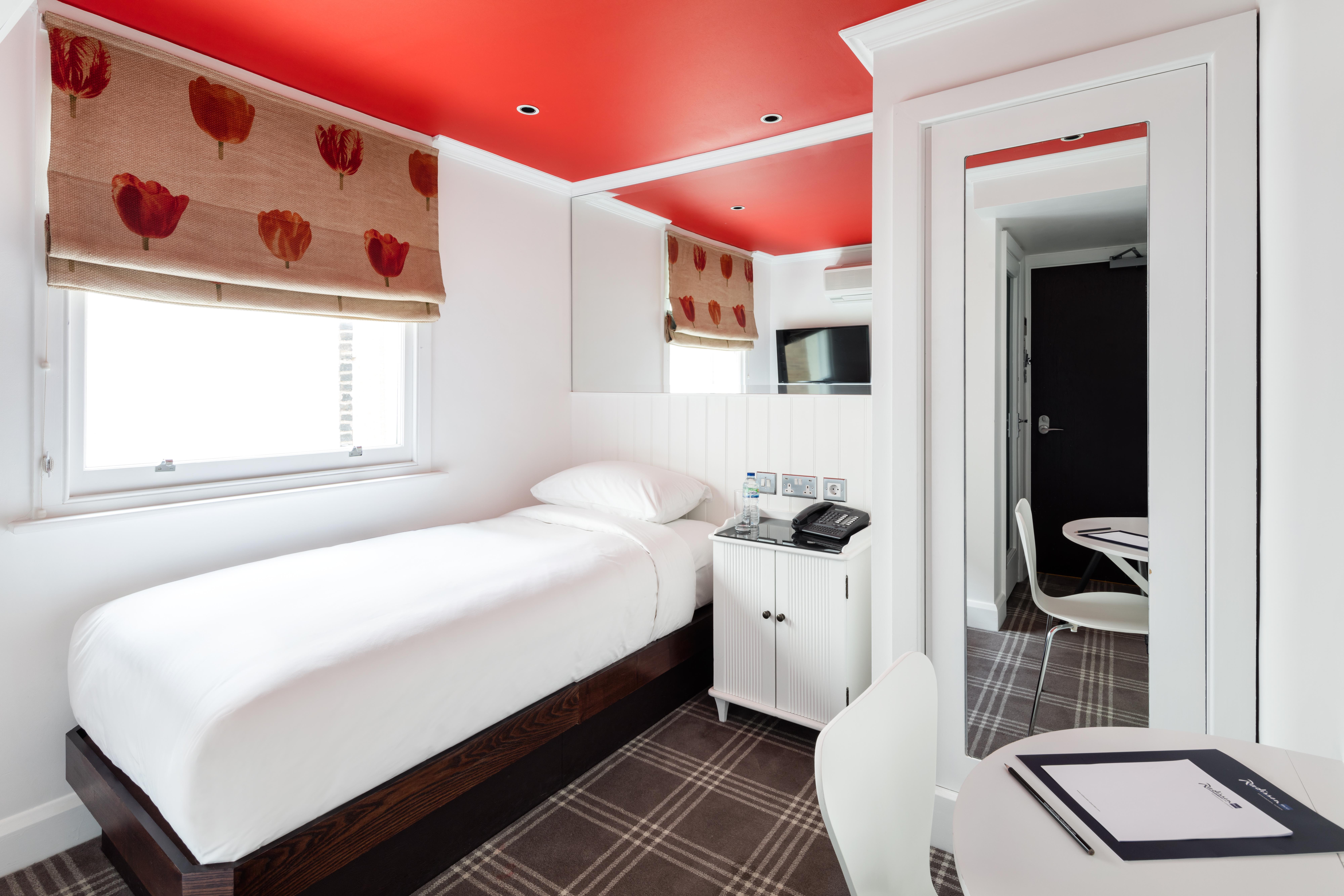 Radisson Blu Hotel, London Marble Arch - Formerly Sussex 外观 照片